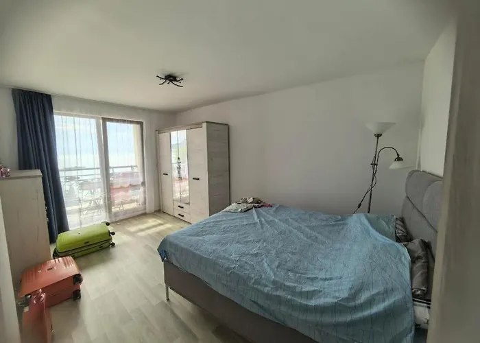 Moni And Teo Lägenhet Baltjik